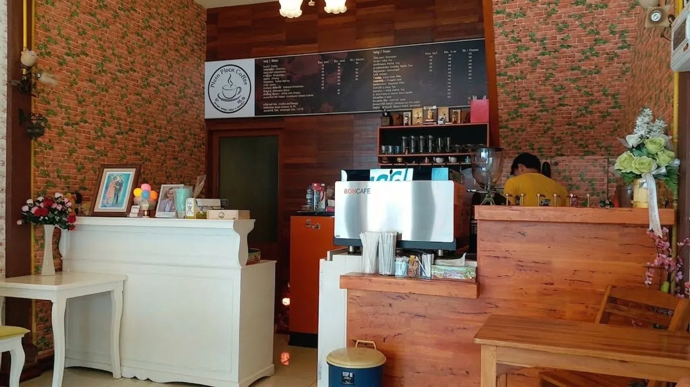 Plern Plern Coffee ร้านกาแฟมวกเหล็ก